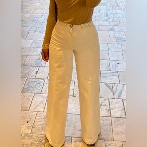 Wide leg pants